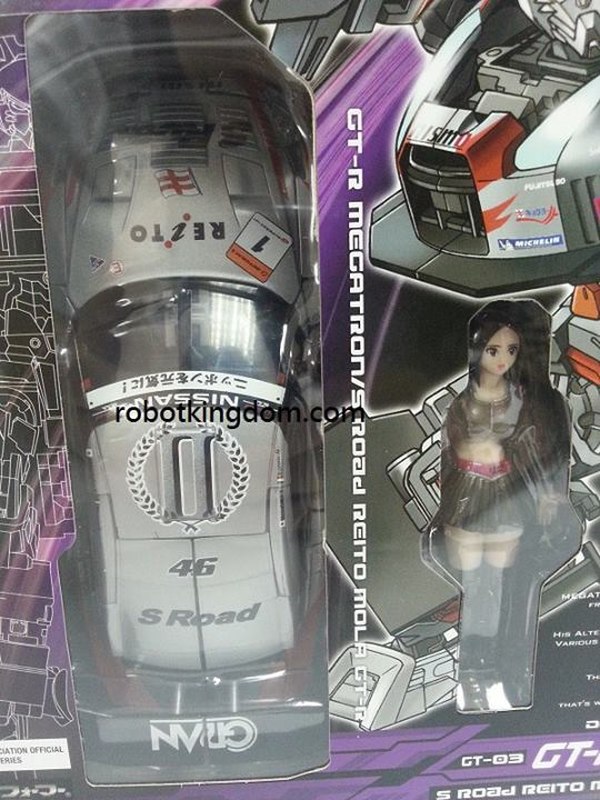 Takara Tomy Transformers Super GT 03 GTR Megatron Silver Package Image  (3 of 4)